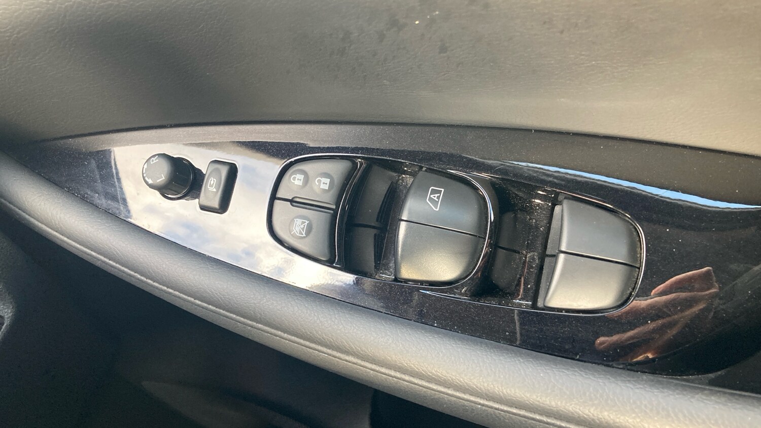 Used Nissan Leaf 2022 for sale - 76352393: Photo 23