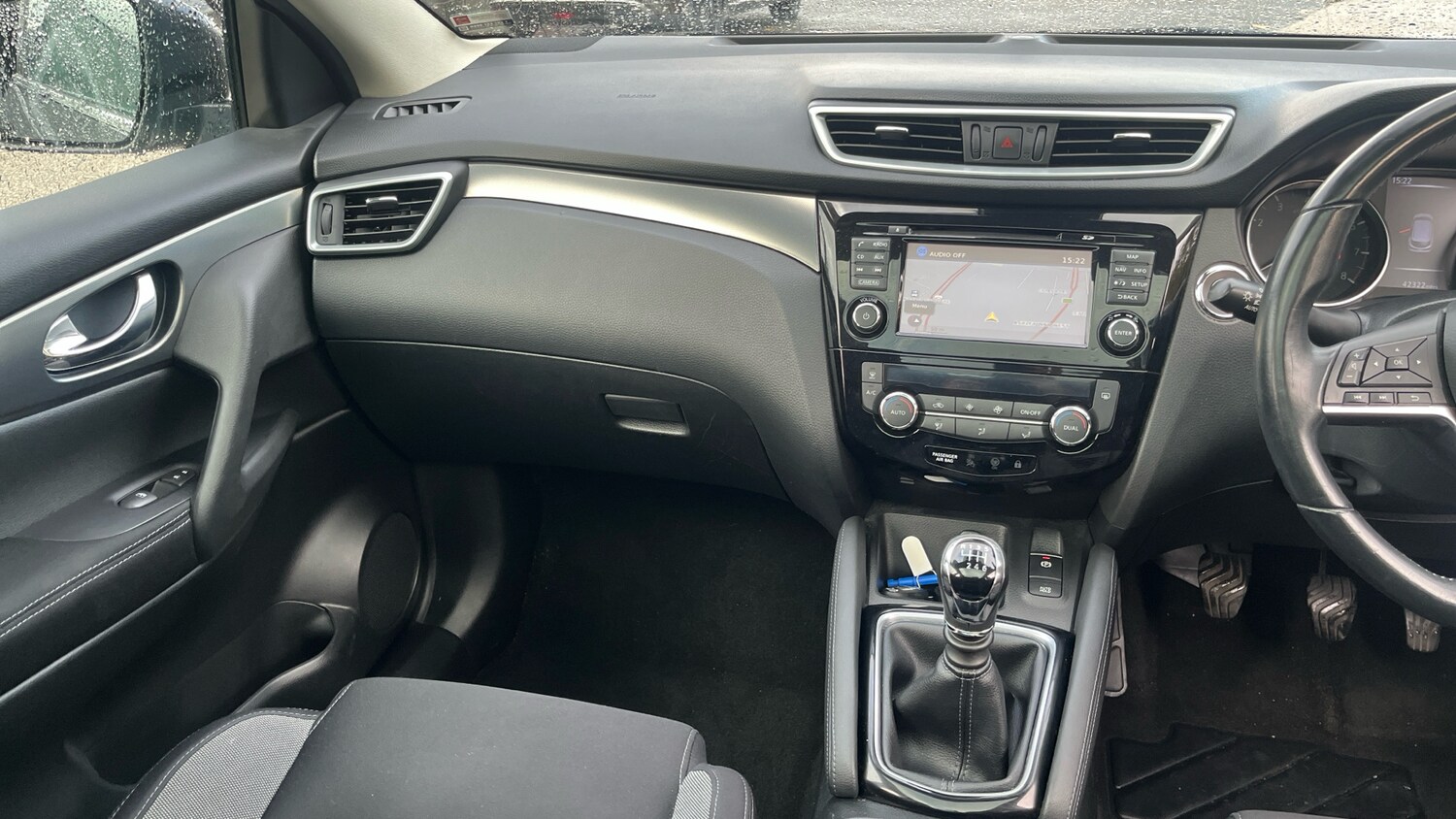 Used Nissan Qashqai 2017 for sale - 76299237: Photo 14