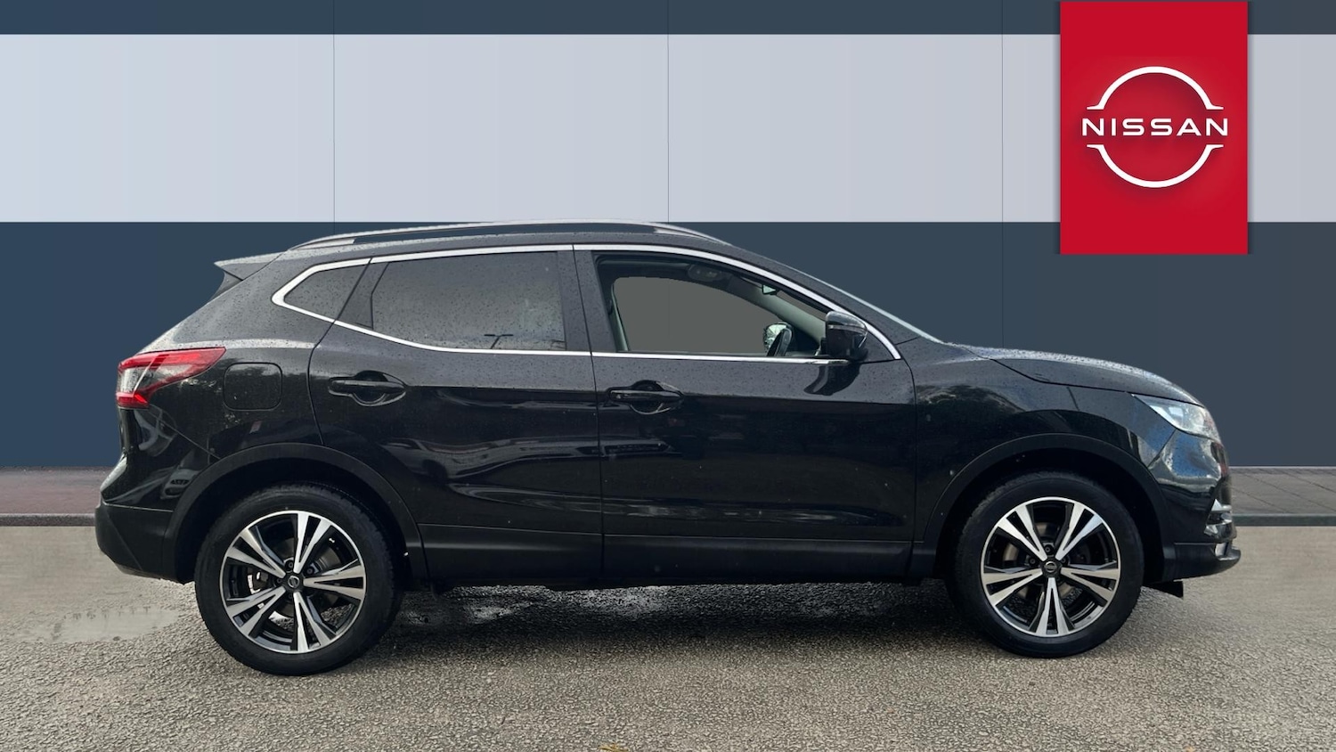 Used Nissan Qashqai 2017 for sale - 76299237: Photo 5