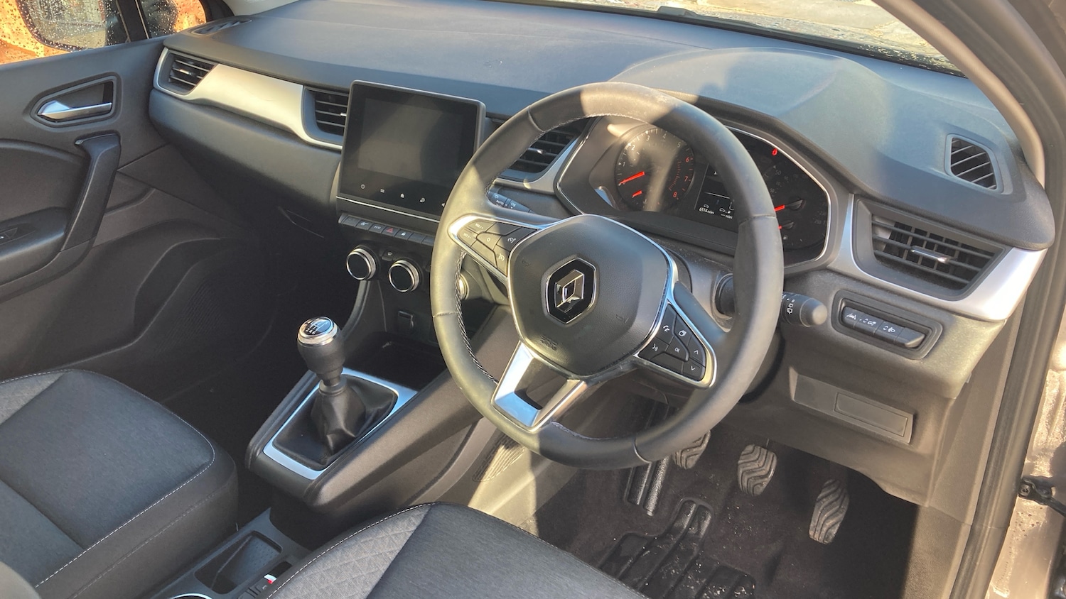 Used Renault Captur 2022 for sale - 76368978: Photo 11