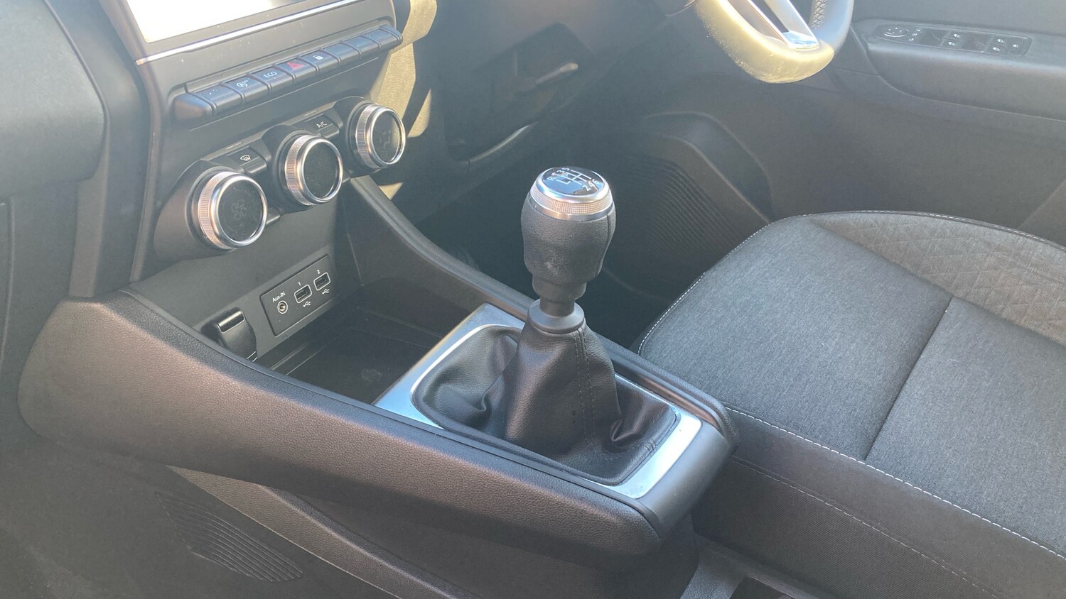 Used Renault Captur 2022 for sale - 76368978: Photo 13