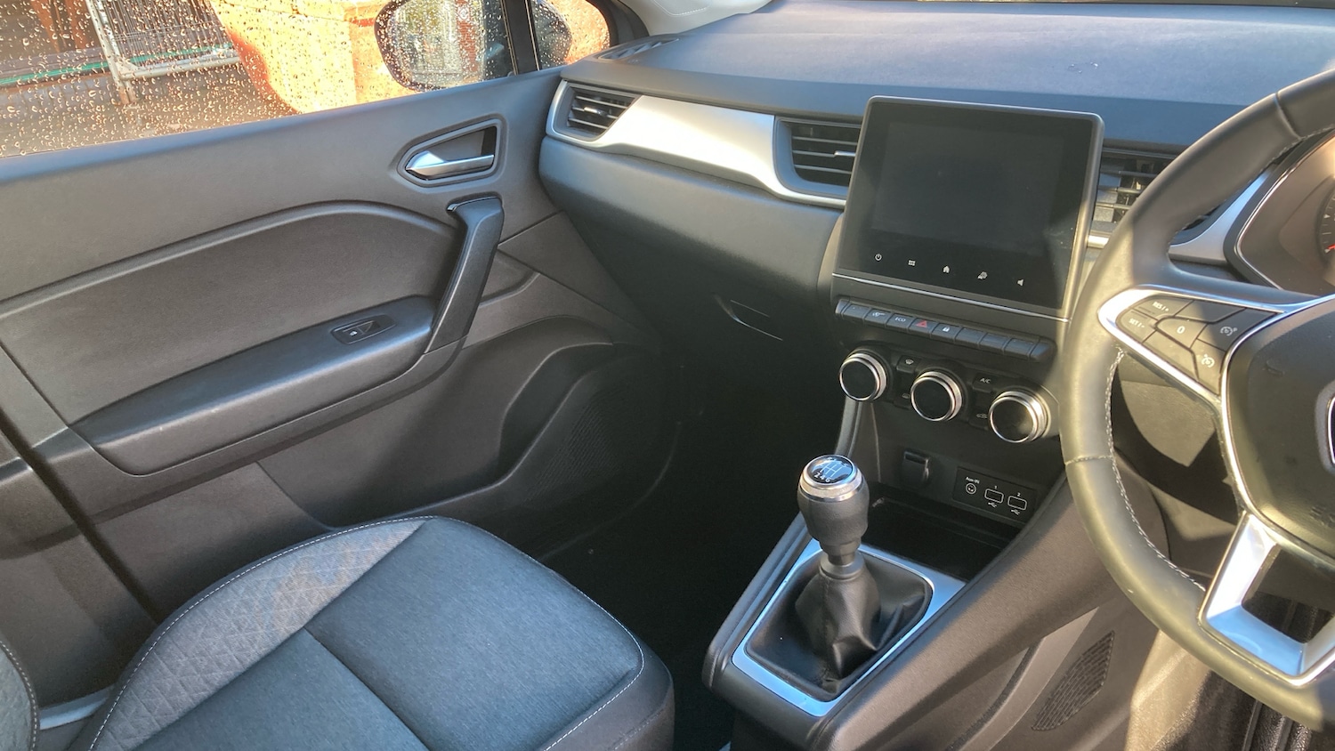 Used Renault Captur 2022 for sale - 76368978: Photo 14