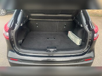 Used Nissan Qashqai 2018 for sale - 77418247: Photo