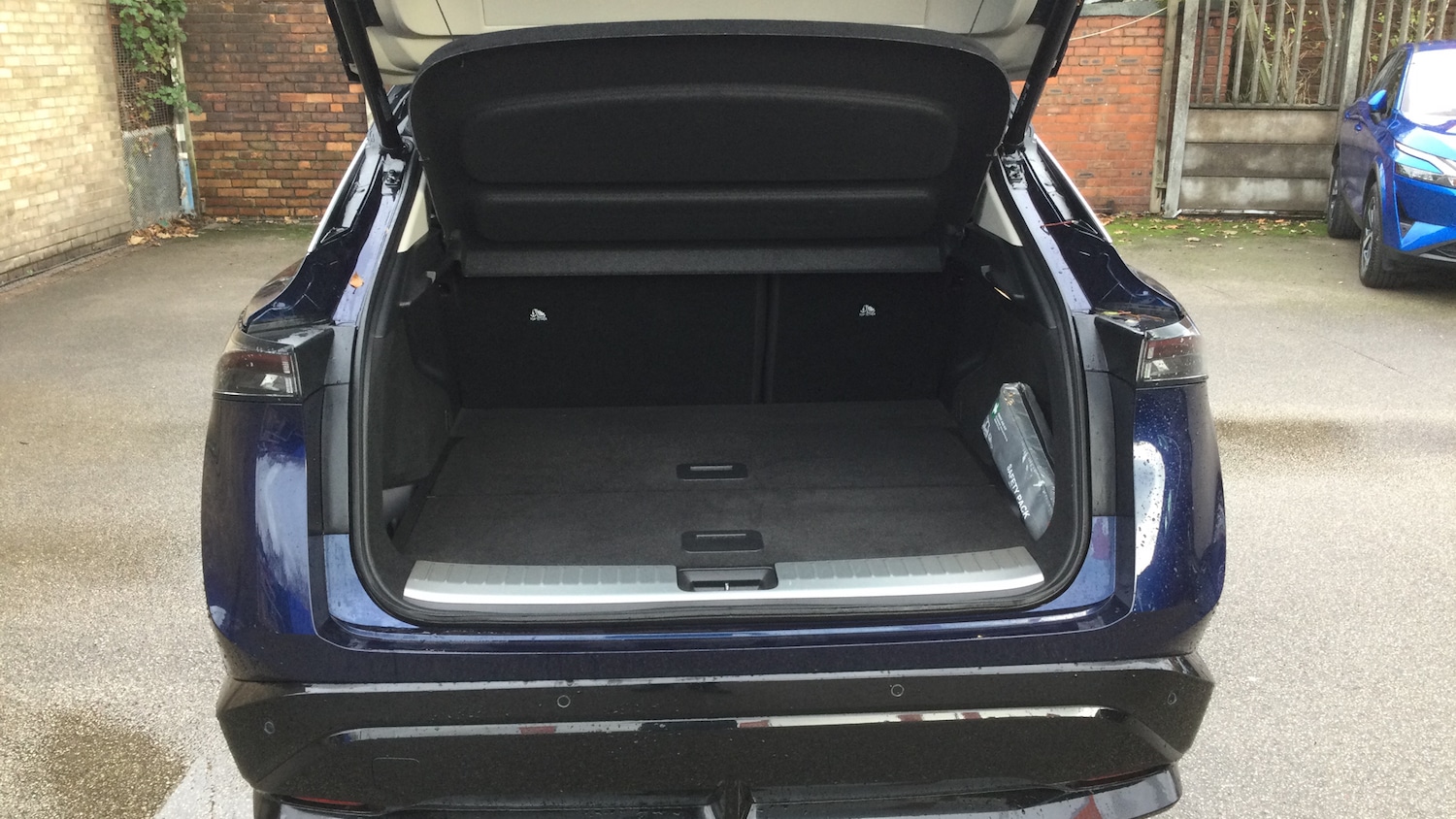 Used Nissan ARIYA 2022 for sale - 76566224: Photo 4