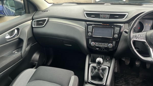 Used Nissan Qashqai 2018 for sale - 76196340: Photo 14