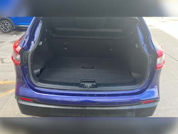Used Nissan Qashqai 2017 for sale - 75955939: Photo