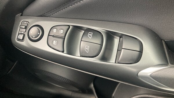 Used Nissan Juke 2024 for sale - 76206579: Photo 25