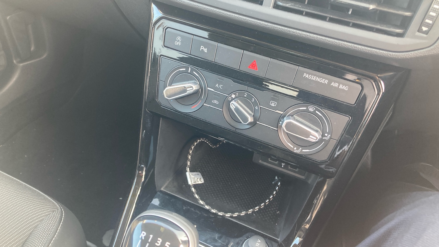 Used Volkswagen T-Cross 2022 for sale - 77774389: Photo 24