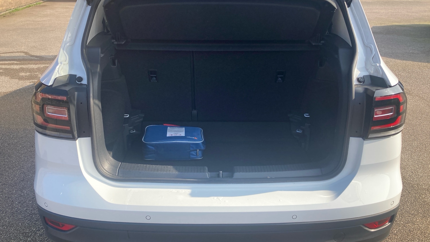 Used Volkswagen T-Cross 2022 for sale - 77774389: Photo 4