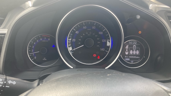 Used Honda Jazz 2016 for sale - 76196331: Photo 18