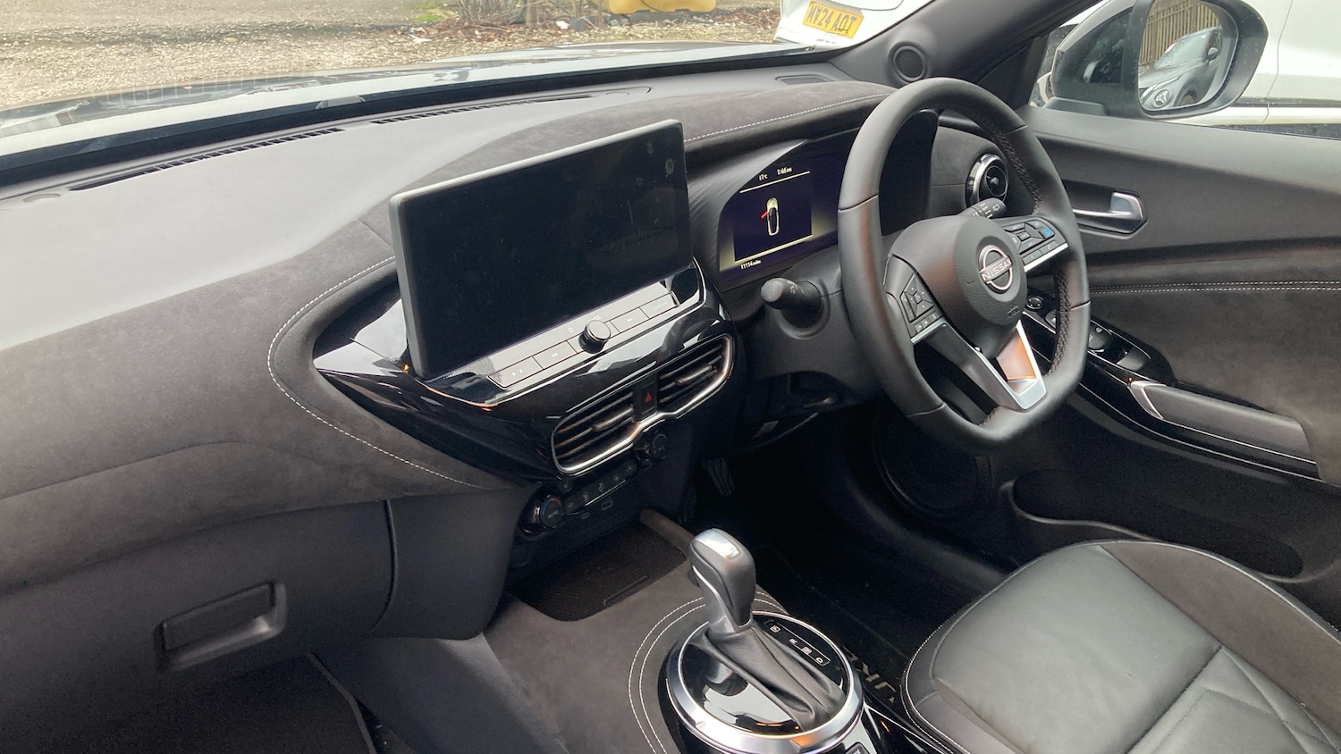 Used Nissan Juke 2024 for sale - 77023952: Photo 9