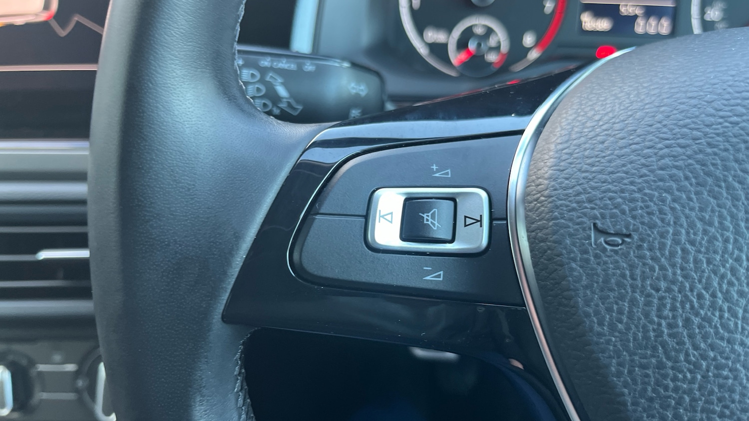 Used Volkswagen Polo 2019 for sale - 77234415: Photo 23