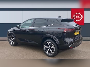 Used Nissan Qashqai 2022 for sale - 76089981: Photo 2