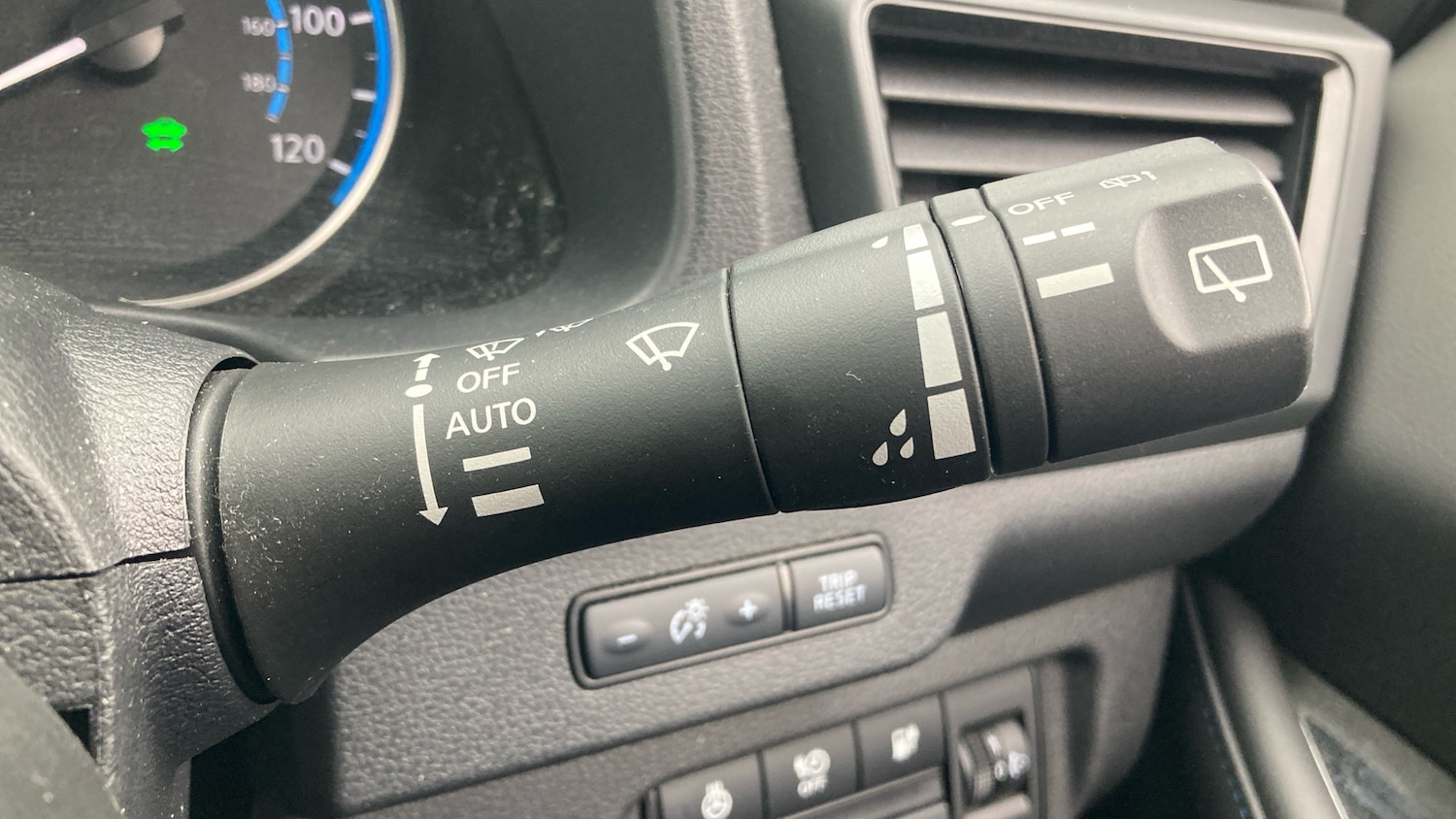 Used Nissan Leaf 2022 for sale - 76329901: Photo 23