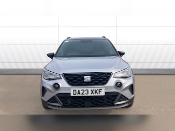 Used SEAT Arona 2023 for sale - 77965600: Photo