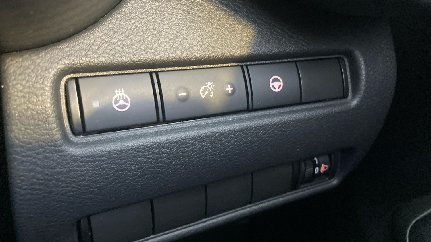 Used Nissan Juke 2023 for sale - 76807408: Photo 23