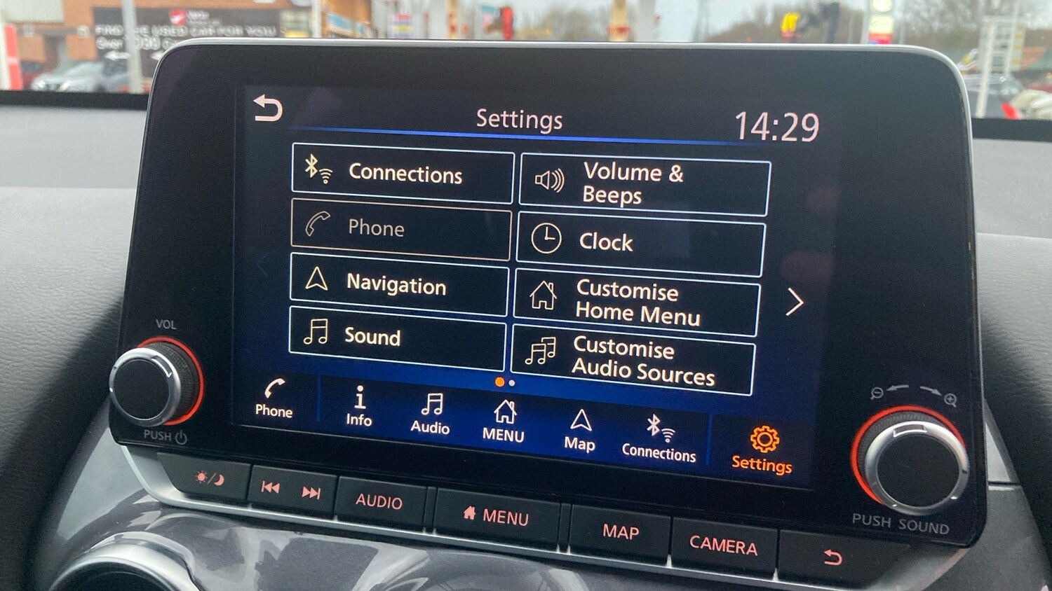 Used Nissan Juke 2023 for sale - 76807408: Photo 33