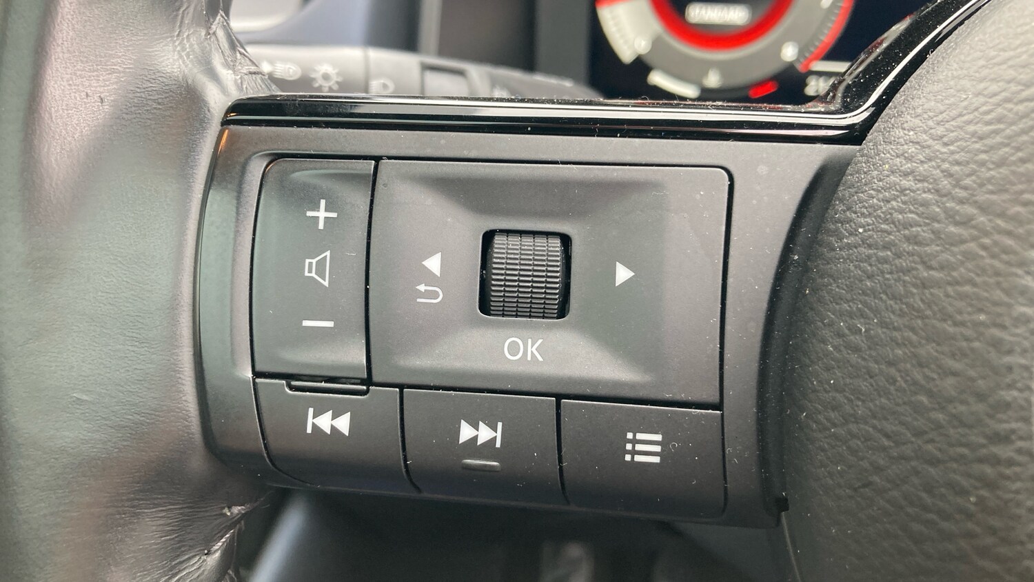 Used Nissan Qashqai 2022 for sale - 76302853: Photo 26