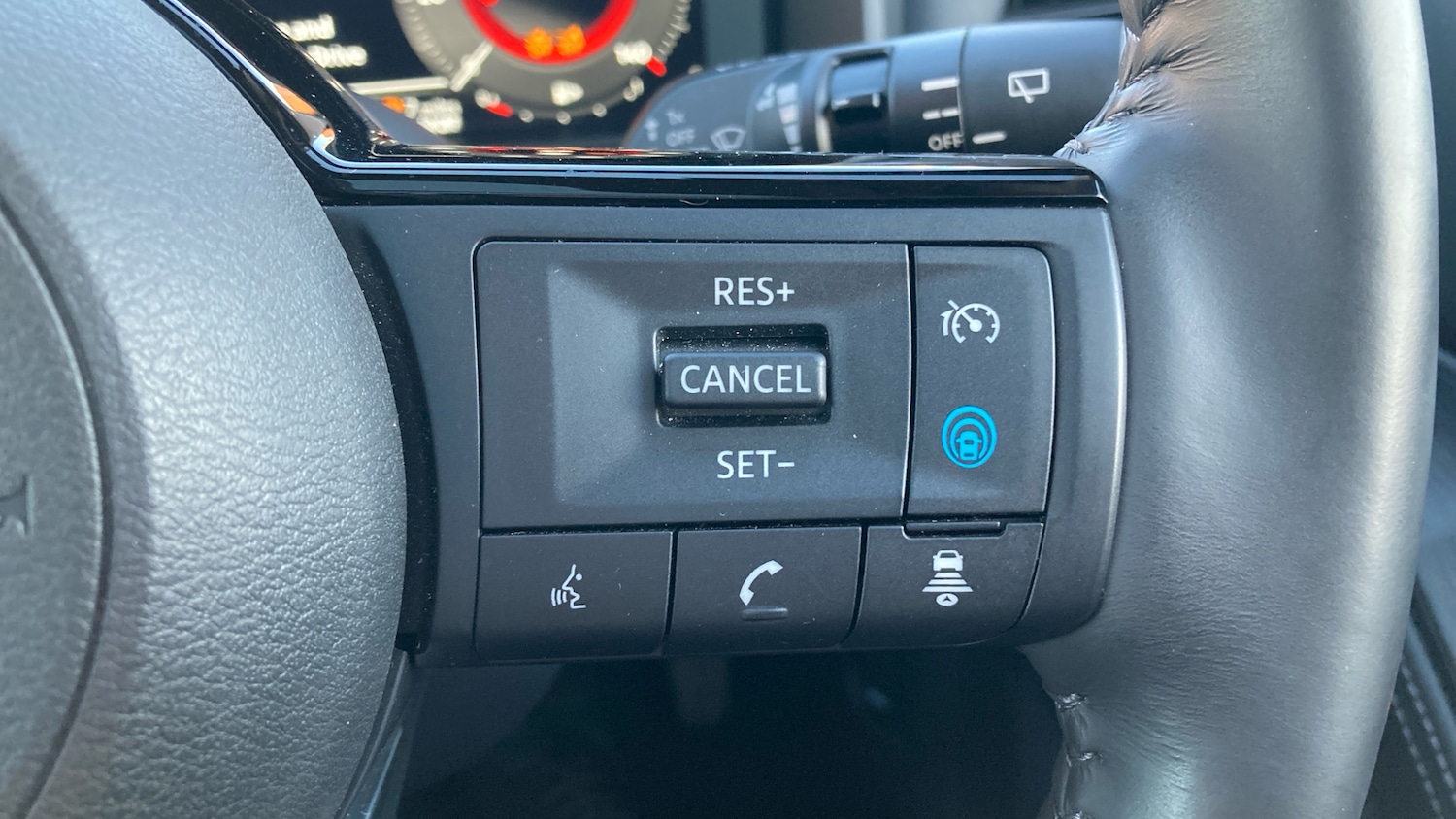 Used Nissan X-Trail 2023 for sale - 76603248: Photo 30