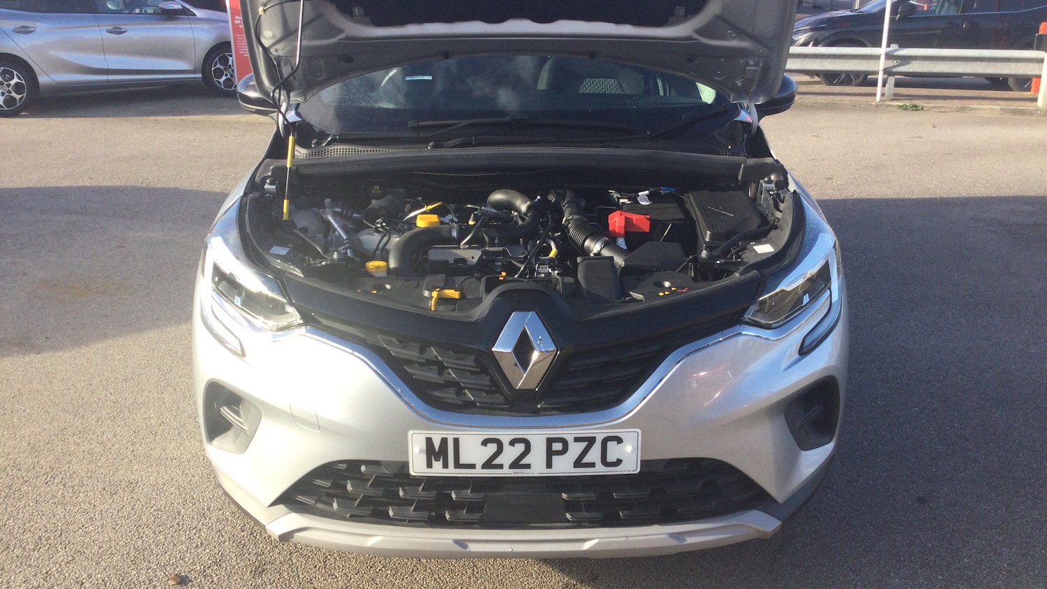 Used Renault Captur 2022 for sale - 76467902: Photo 8