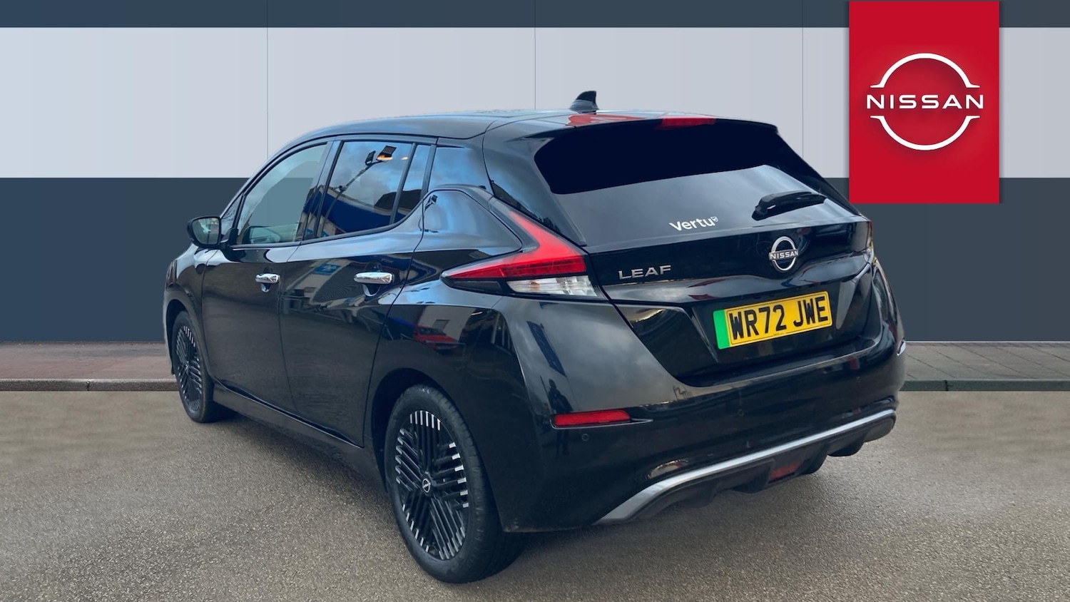 Used Nissan Leaf 2022 for sale - 76743673: Photo 2