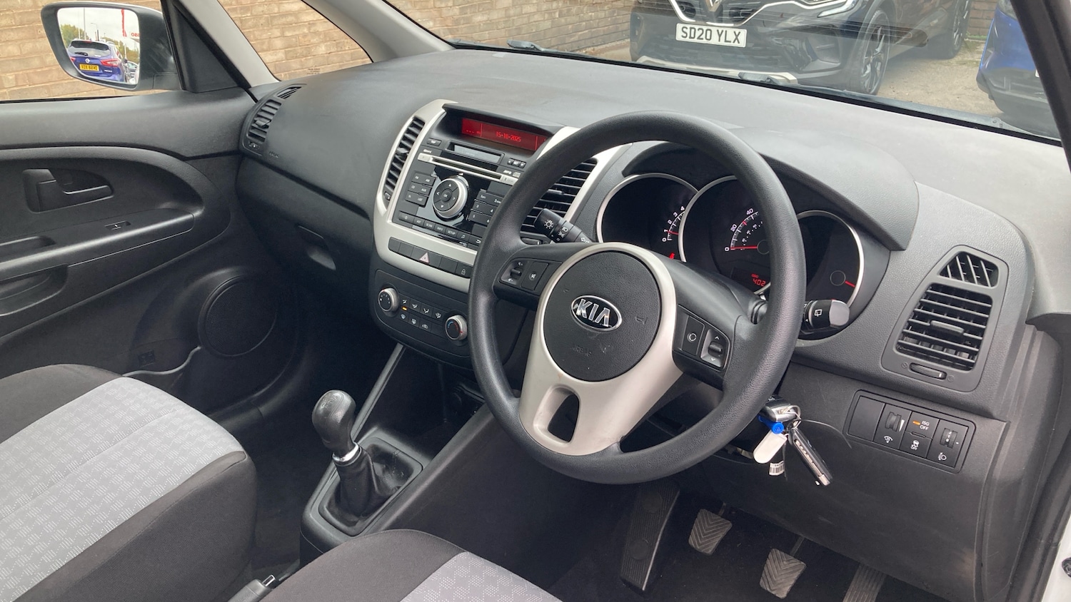Used Kia Venga 2015 for sale - 76344526: Photo 11