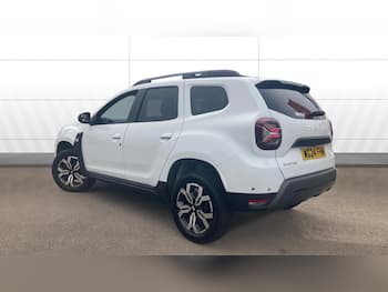 Used Dacia Duster 2024 for sale - 79815900: Photo