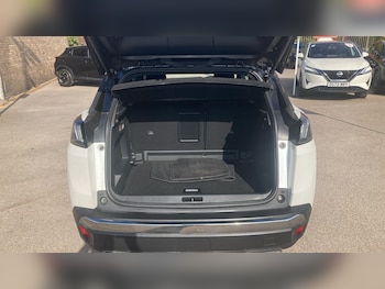 Used Peugeot 3008 2023 for sale - 79476798: Photo