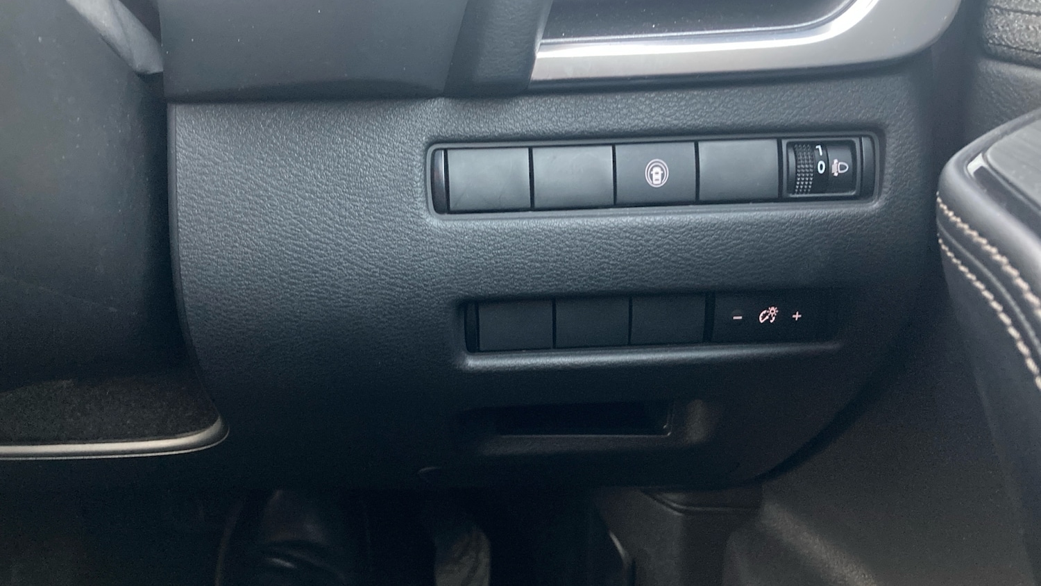 Used Nissan X-Trail 2024 for sale - 76627849: Photo 24