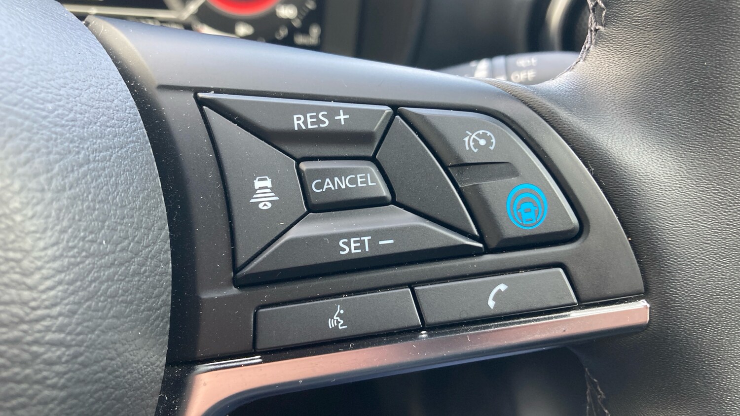 Used Nissan Juke 2024 for sale - 76207648: Photo 31