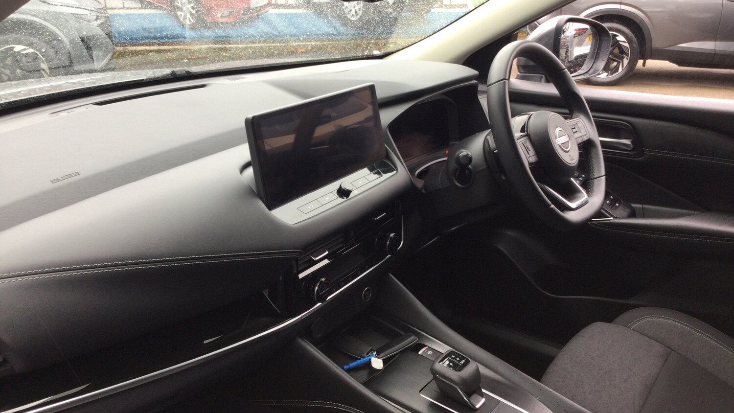 2022 Nissan Qashqai 1.3 DiG-T MH 158 N-Connecta 5dr Xtronic Petrol Hatchback Hat - Picture 9 of 24