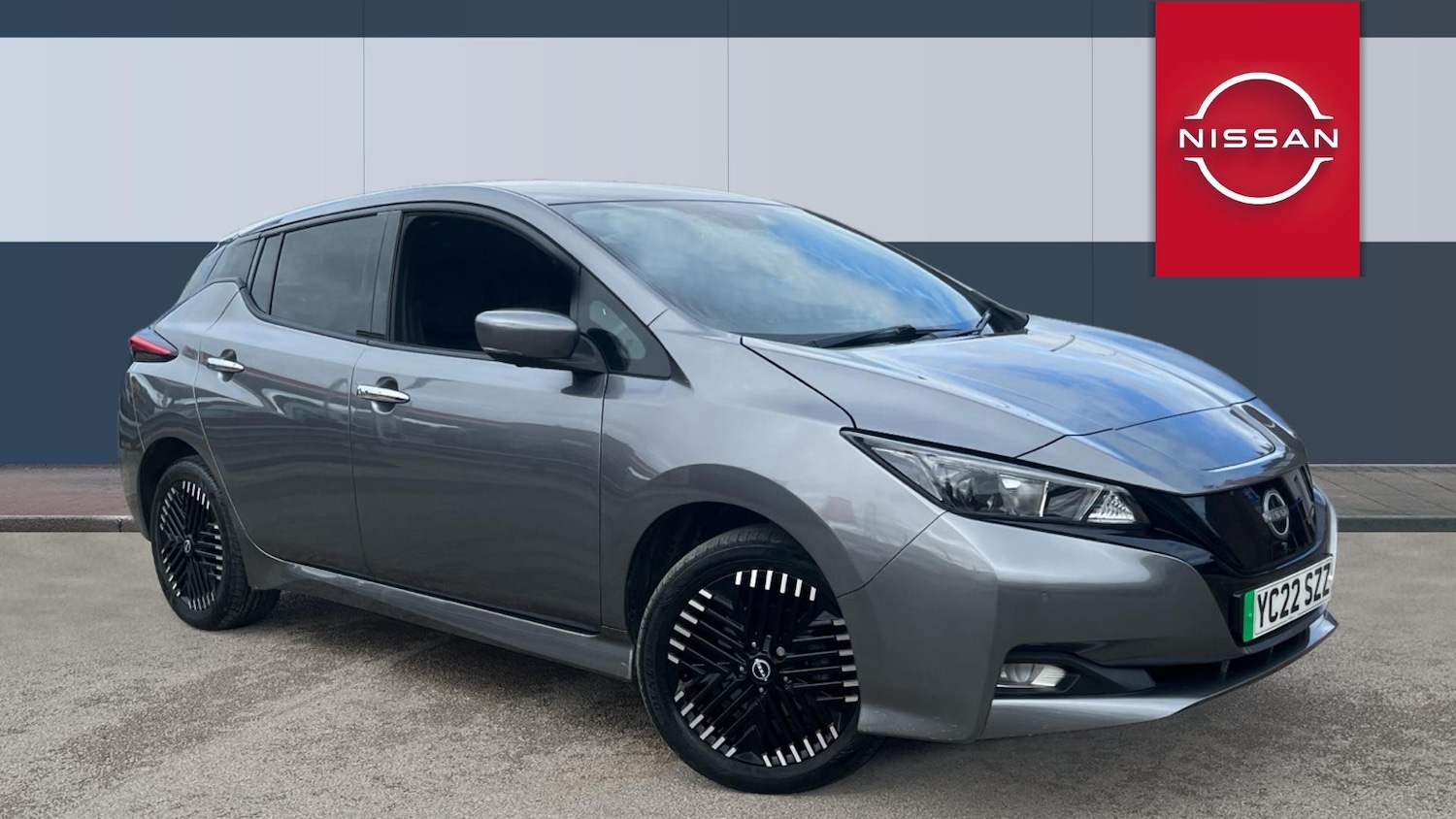 Used Nissan Leaf 2022 for sale - 76016885: Photo 1