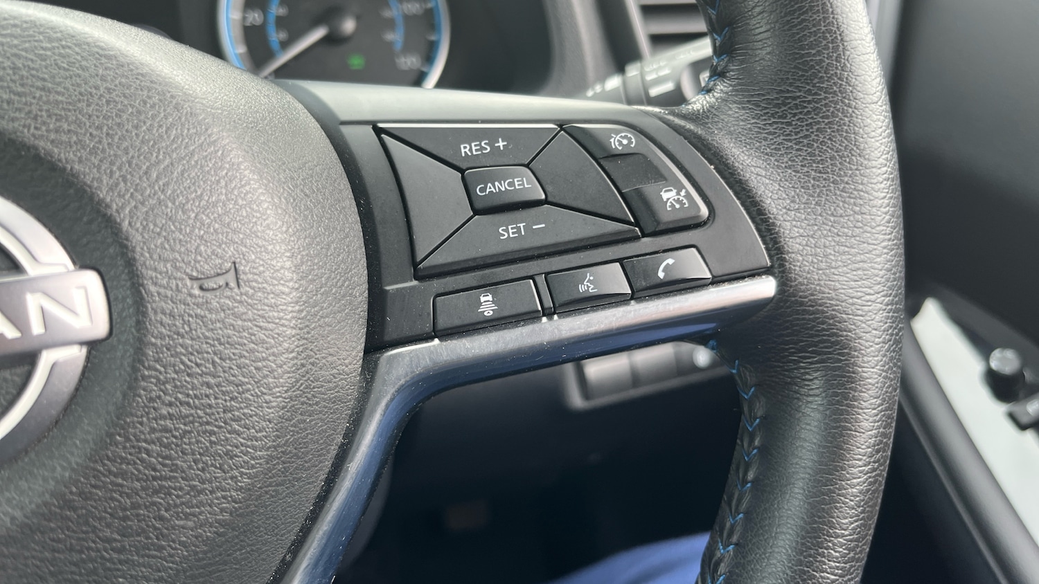 Used Nissan Leaf 2022 for sale - 76016885: Photo 21