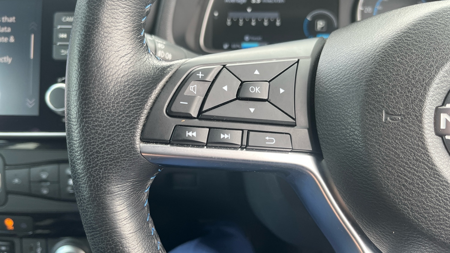 Used Nissan Leaf 2022 for sale - 76016885: Photo 22