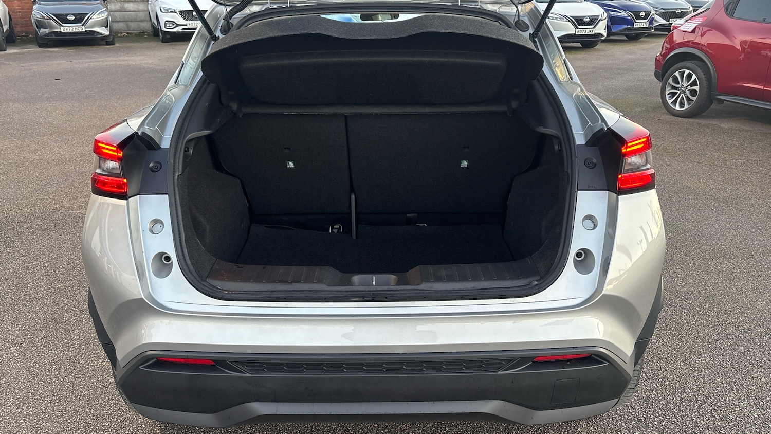 Used Nissan Juke 2024 for sale - 77012917: Photo 4