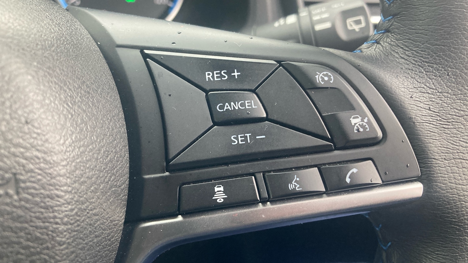 Used Nissan Leaf 2022 for sale - 77298229: Photo 22