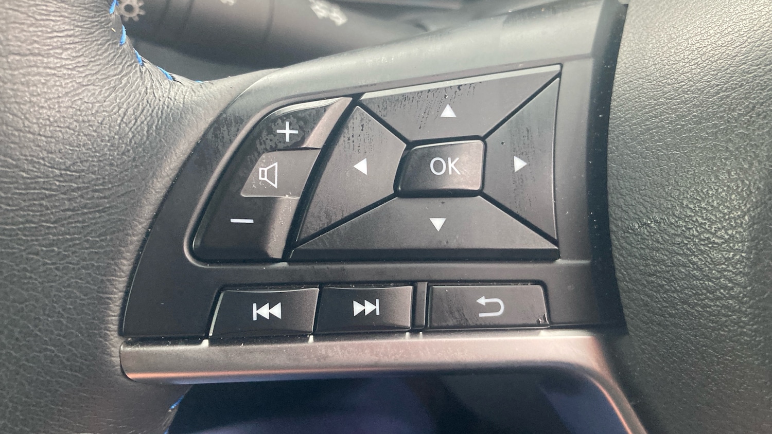 Used Nissan Leaf 2022 for sale - 77298229: Photo 23