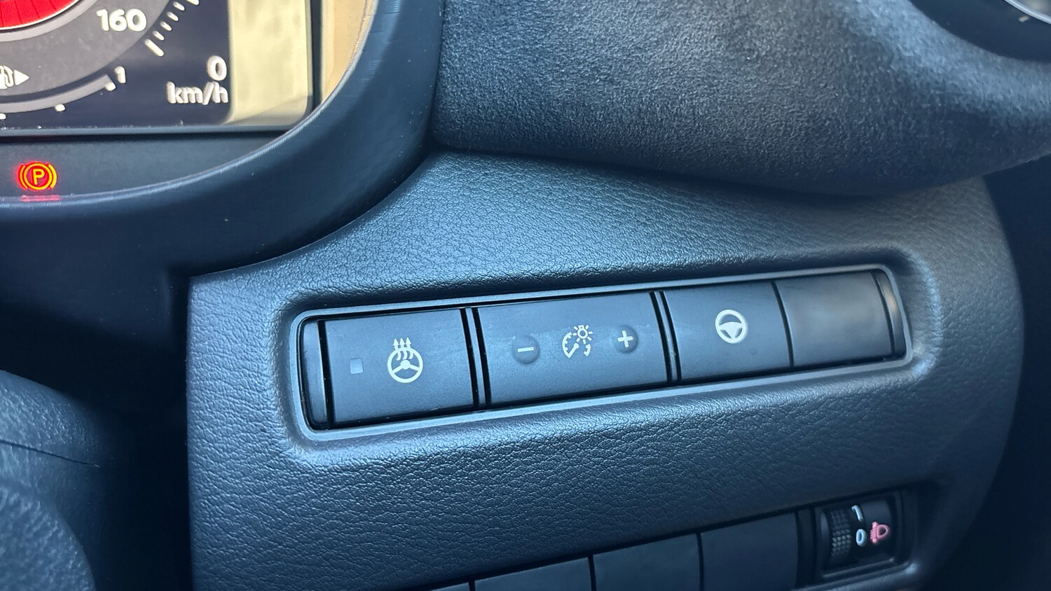 Used Nissan Juke 2024 for sale - 77569330: Photo 22