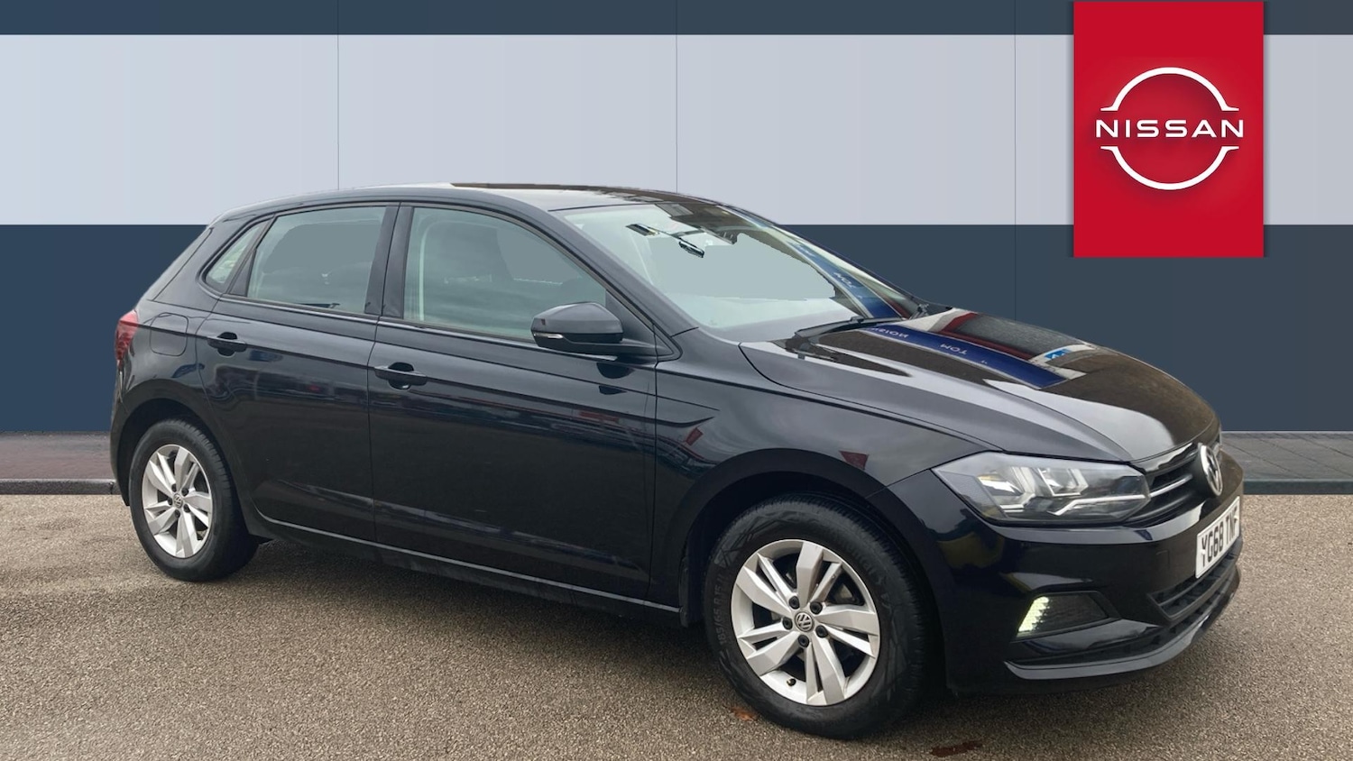 Used Volkswagen Polo 2018 for sale - 76743661: Photo 1