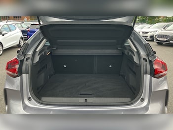 Used Citroen C4 2021 for sale - 76422263: Photo