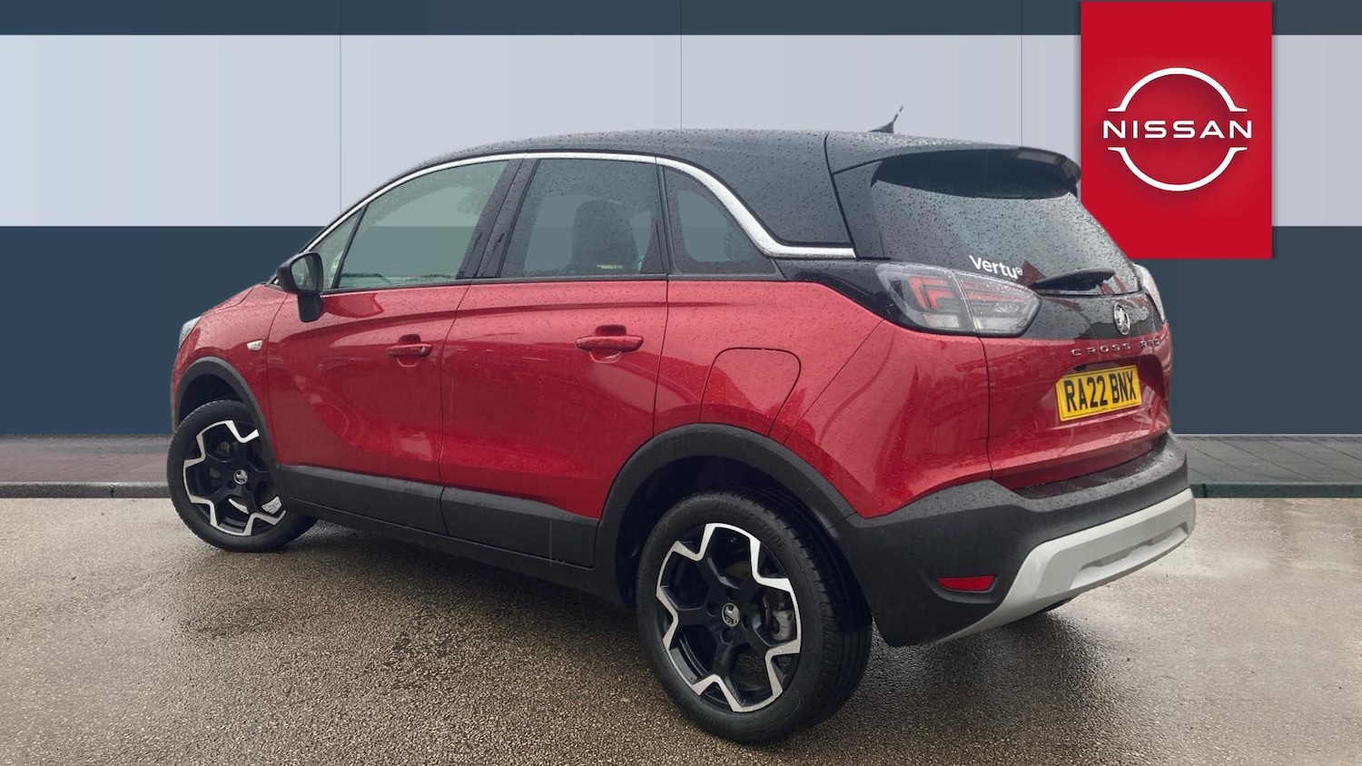 Used Vauxhall Crossland 2022 for sale - 76627848: Photo 2