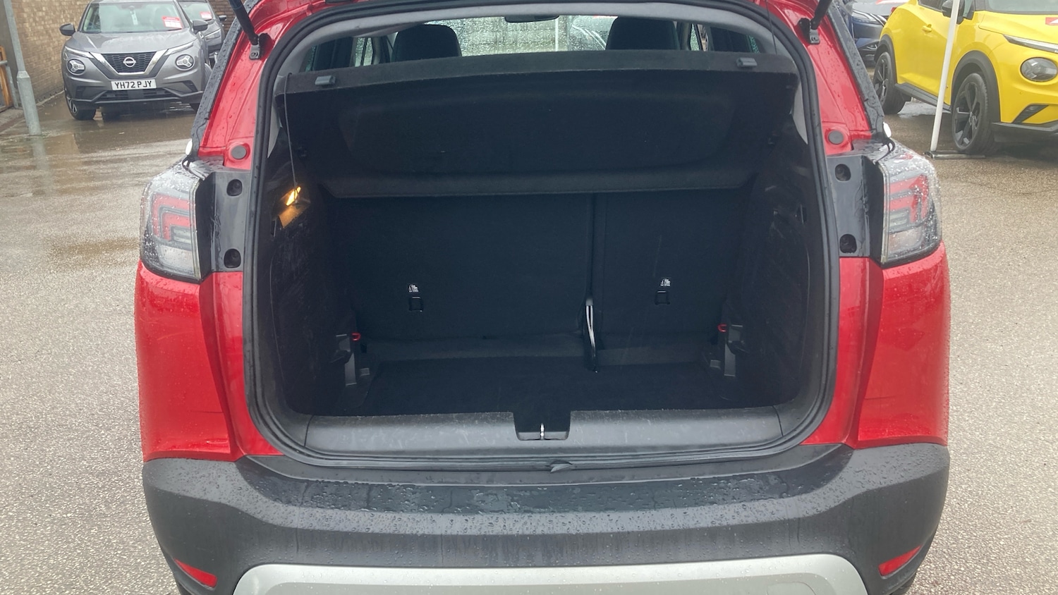 Used Vauxhall Crossland 2022 for sale - 76627848: Photo 4