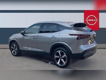 Used Nissan Qashqai 2023 for sale - 76255236: Photo 2