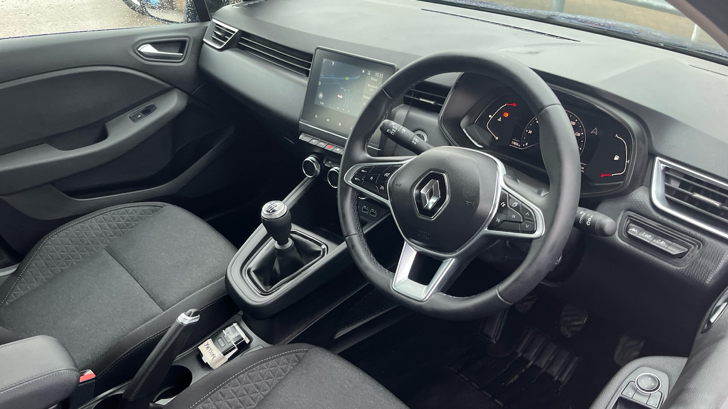 Used Renault Clio 2023 for sale - 77261352: Photo 11