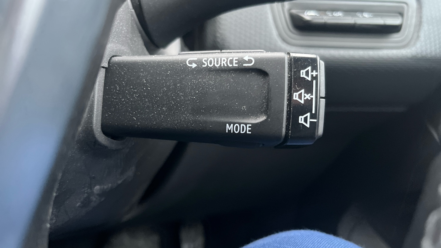 Used Renault Clio 2023 for sale - 77261352: Photo 27