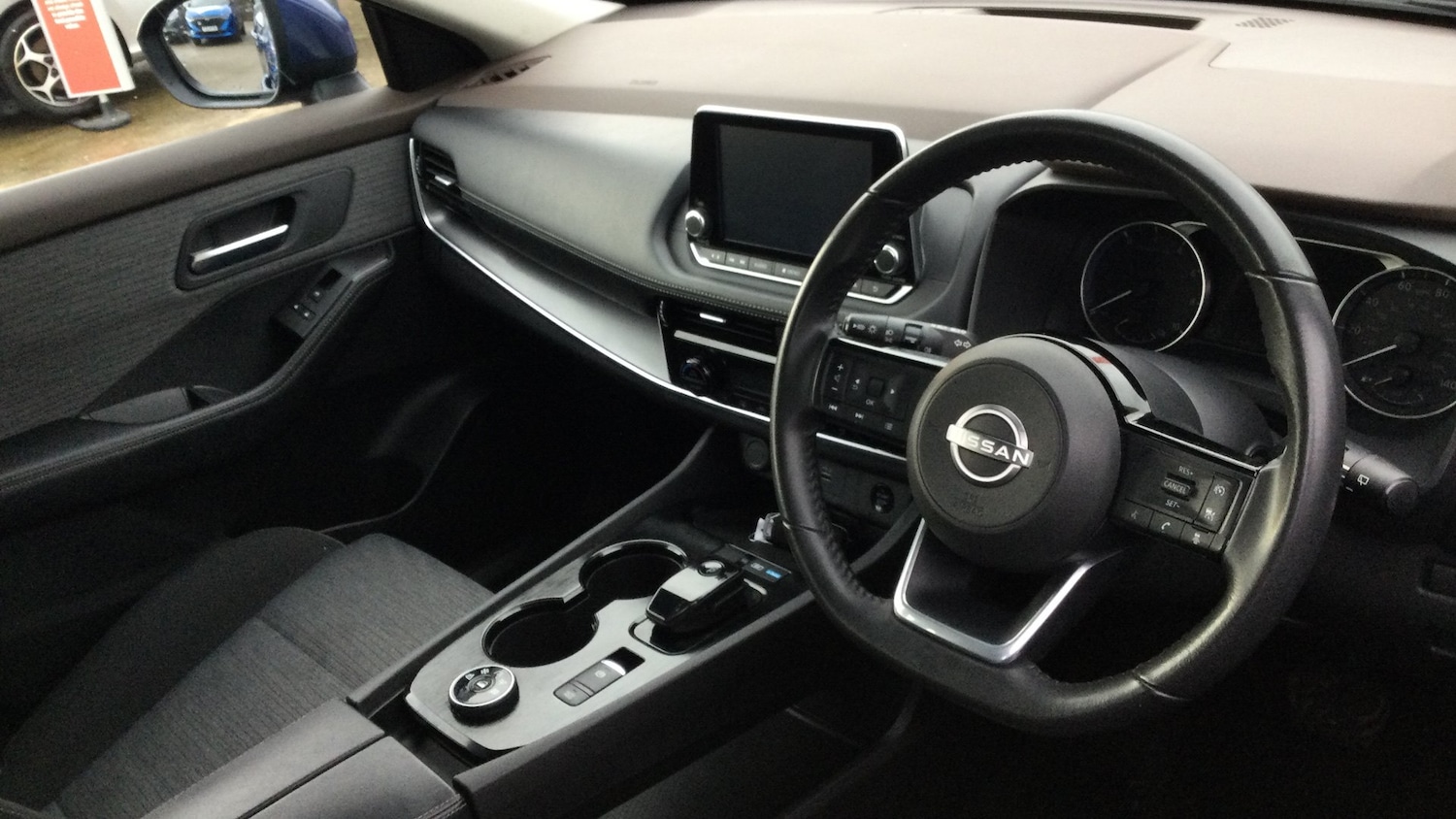 Used Nissan X-Trail 2024 for sale - 76627850: Photo 11