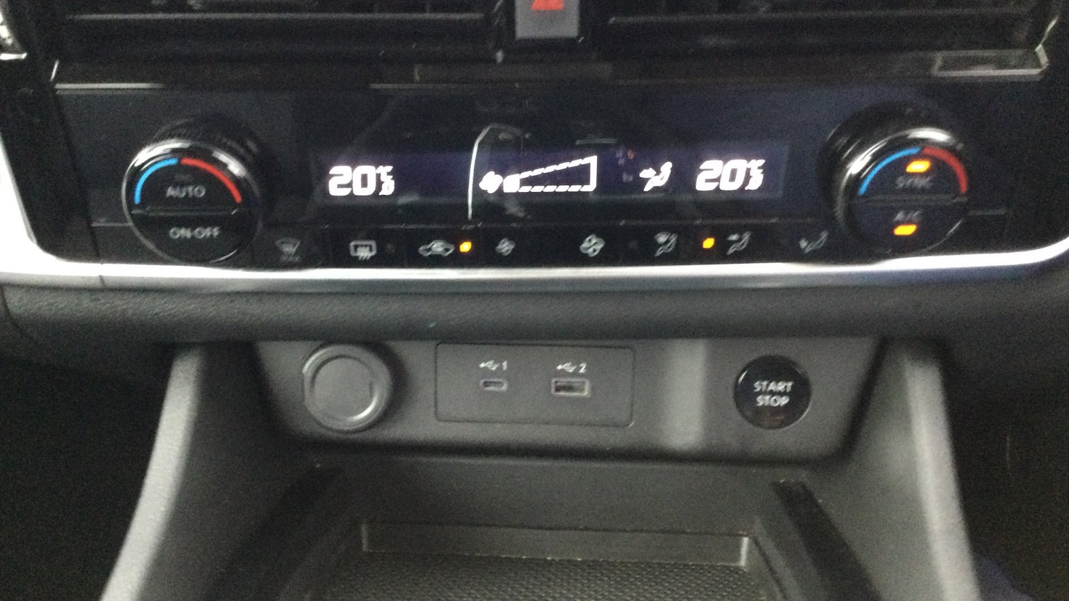 Used Nissan X-Trail 2024 for sale - 76627850: Photo 30