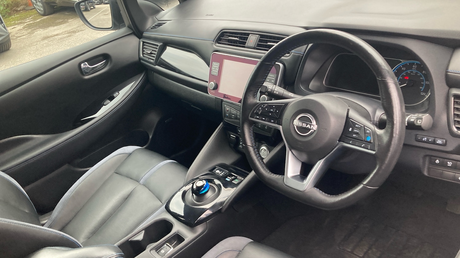 Used Nissan Leaf 2022 for sale - 76344528: Photo 11
