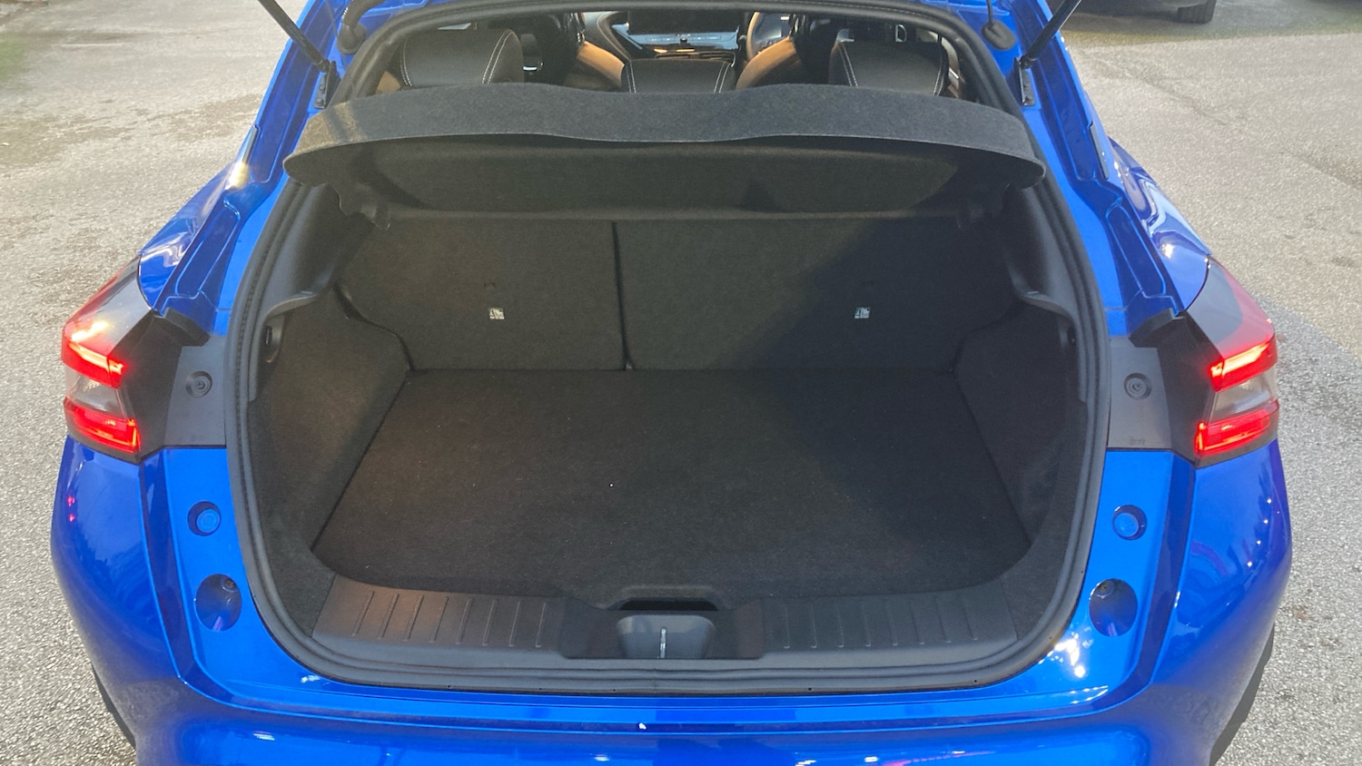 Used Nissan Juke 2024 for sale - 77046540: Photo 4