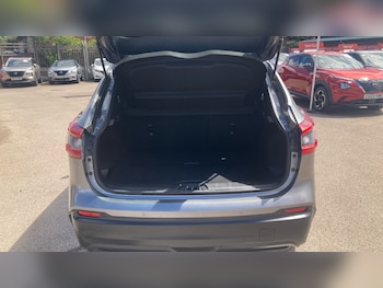 Used Nissan Qashqai 2019 for sale - 78627300: Photo